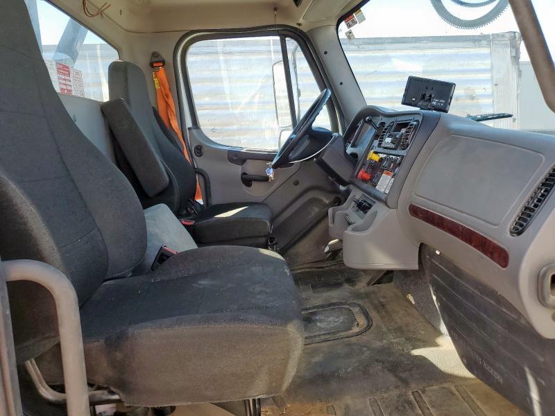 2023 Freightliner M2 106 MED