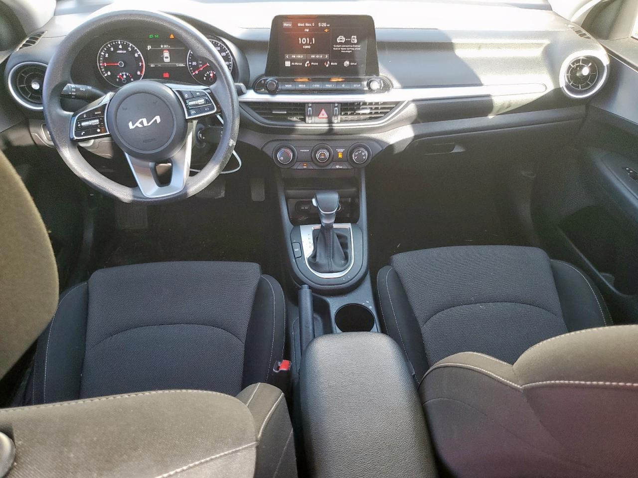 2022 KIA Forte lxs