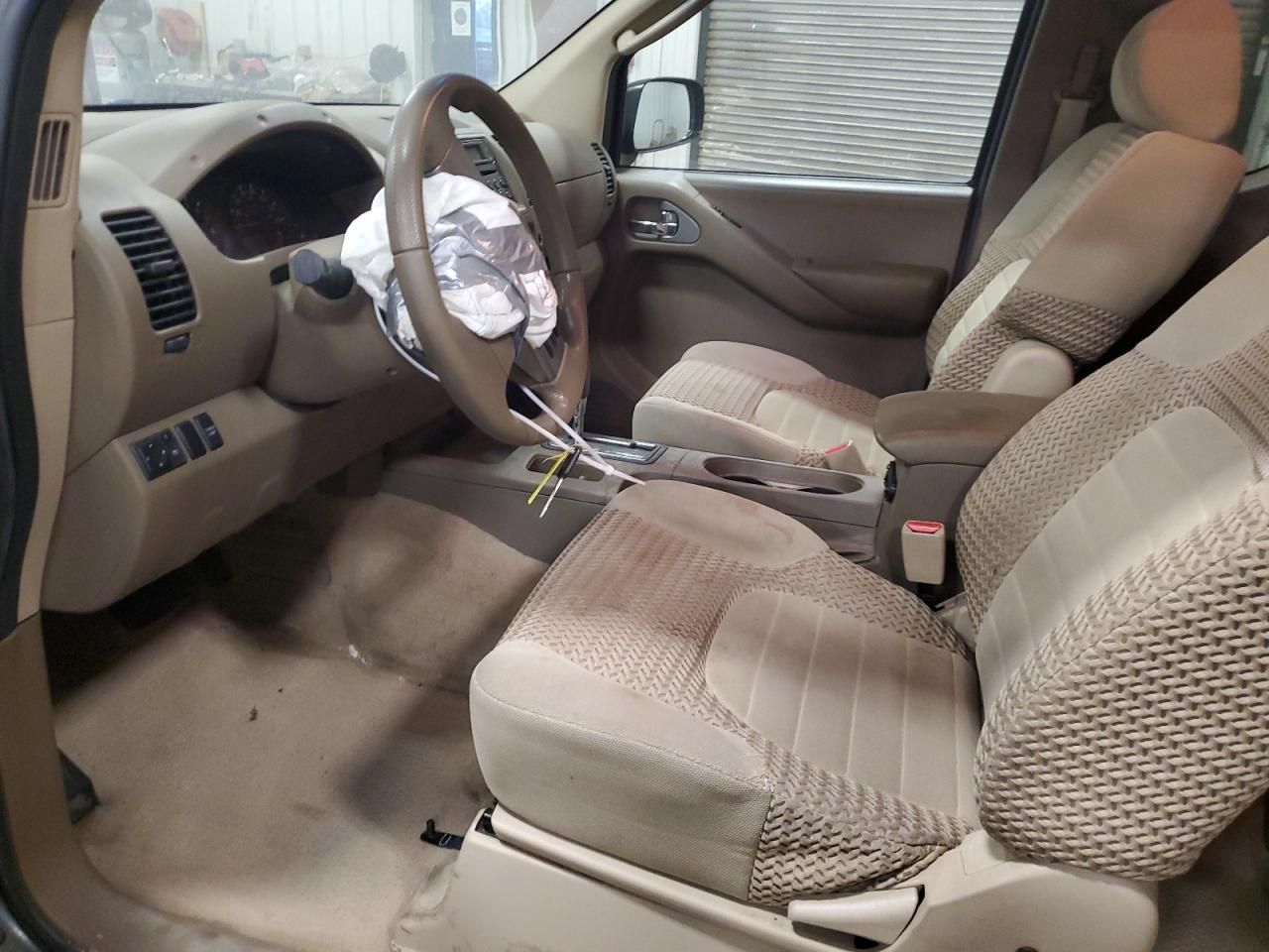 2007 Nissan Frontier King cab le