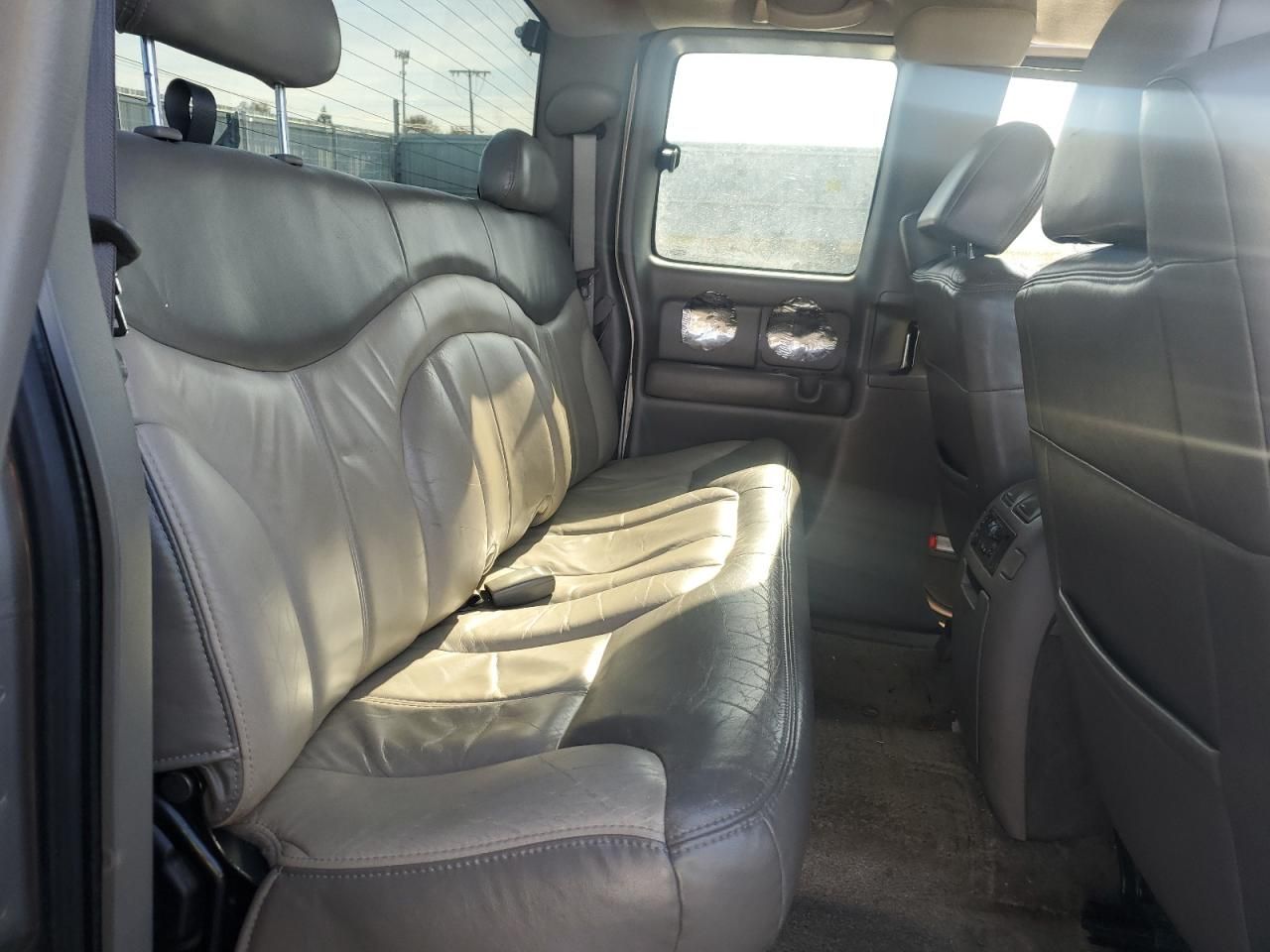 2002 GMC Sierra K1500 Denali