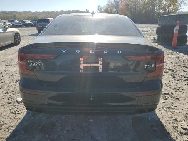 2020 Volvo S60 T5 Momentum