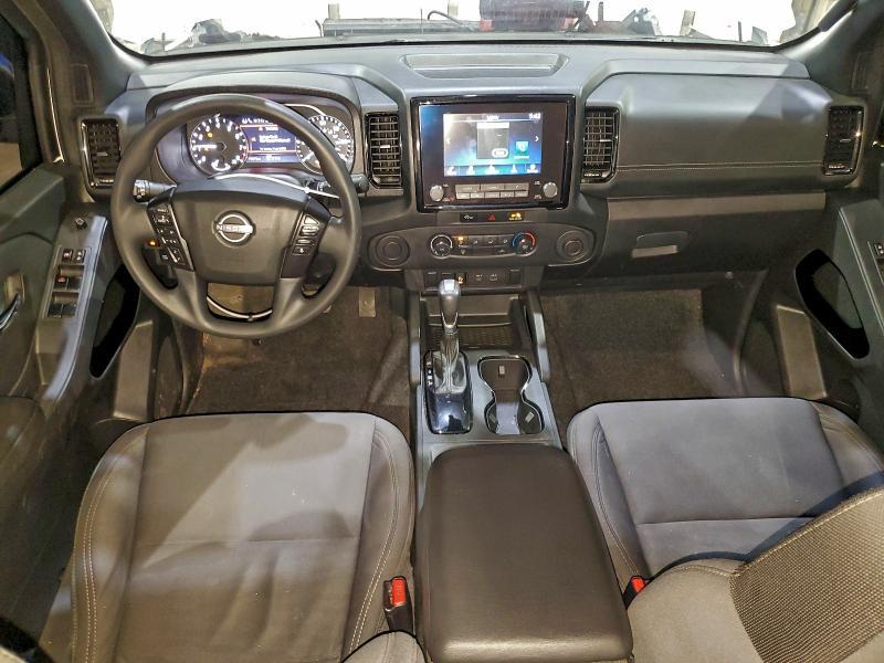 2023 Nissan Frontier s