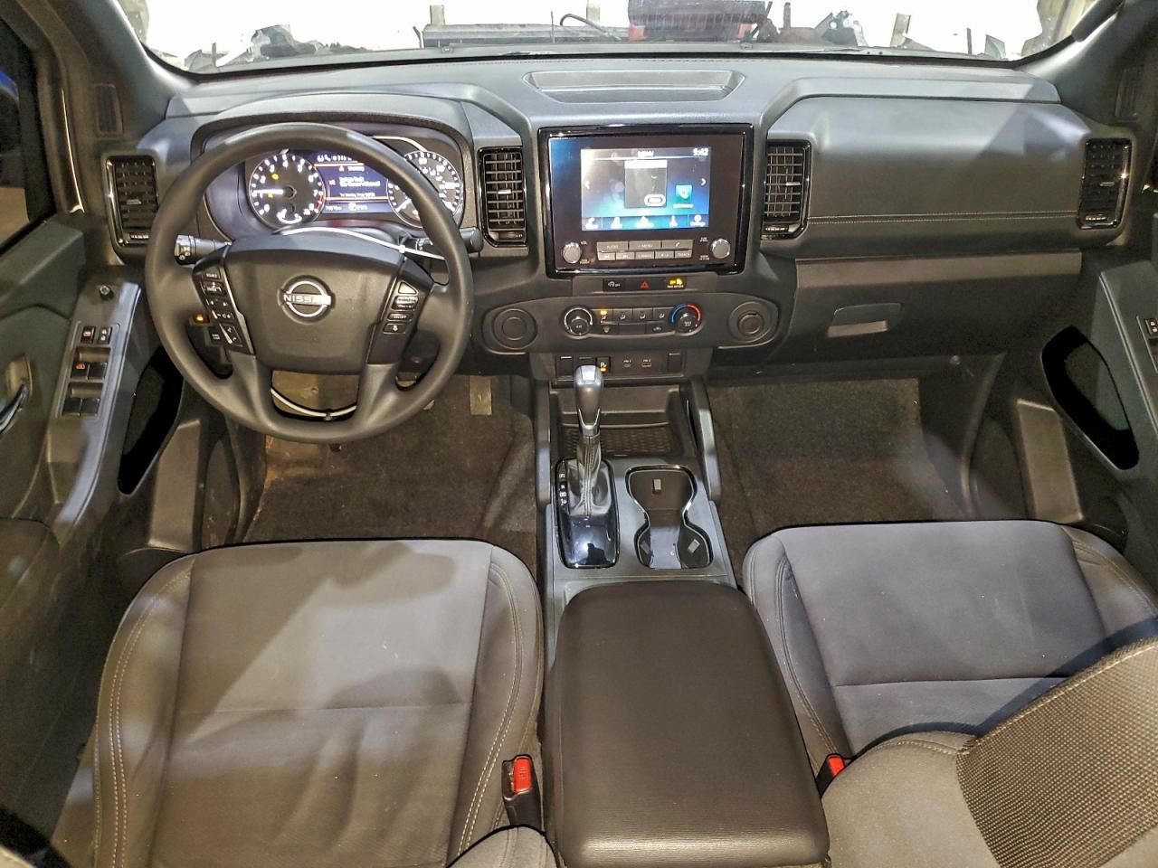 2023 Nissan Frontier s