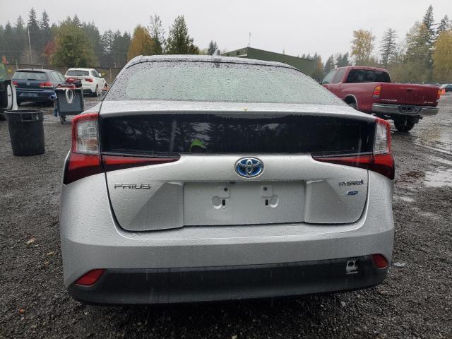 2022 Toyota Prius l eco