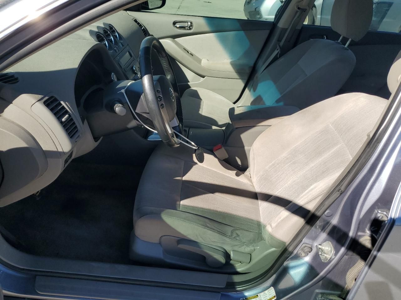 2011 Nissan Altima Base