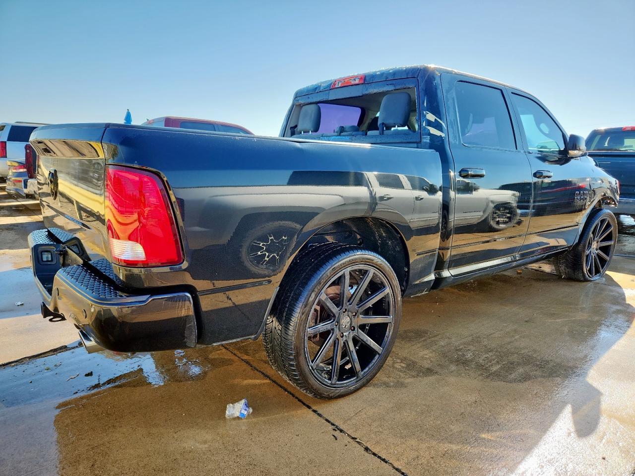 2018 Dodge RAM 1500 SLT