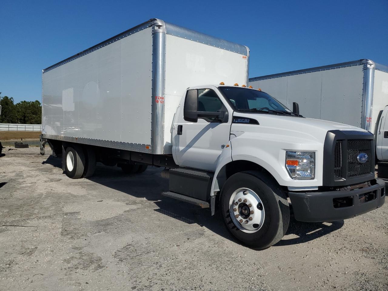 2022 Ford F650 Super Duty BOX Truck