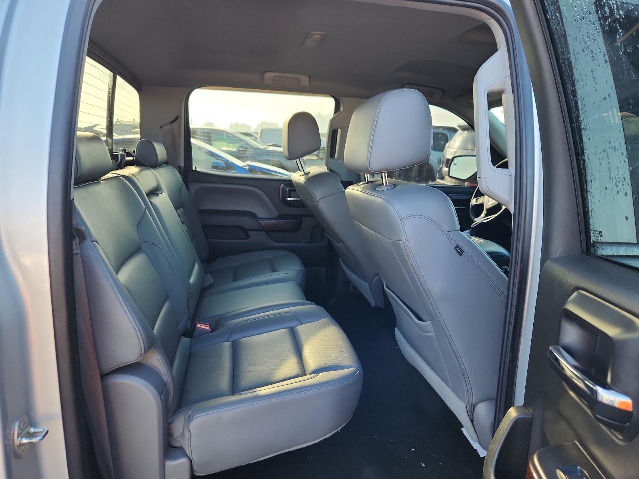 2016 GMC Sierra C1500 slt