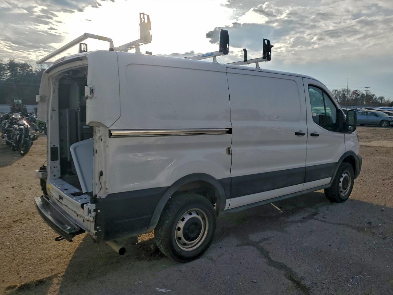 2023 Ford Transit