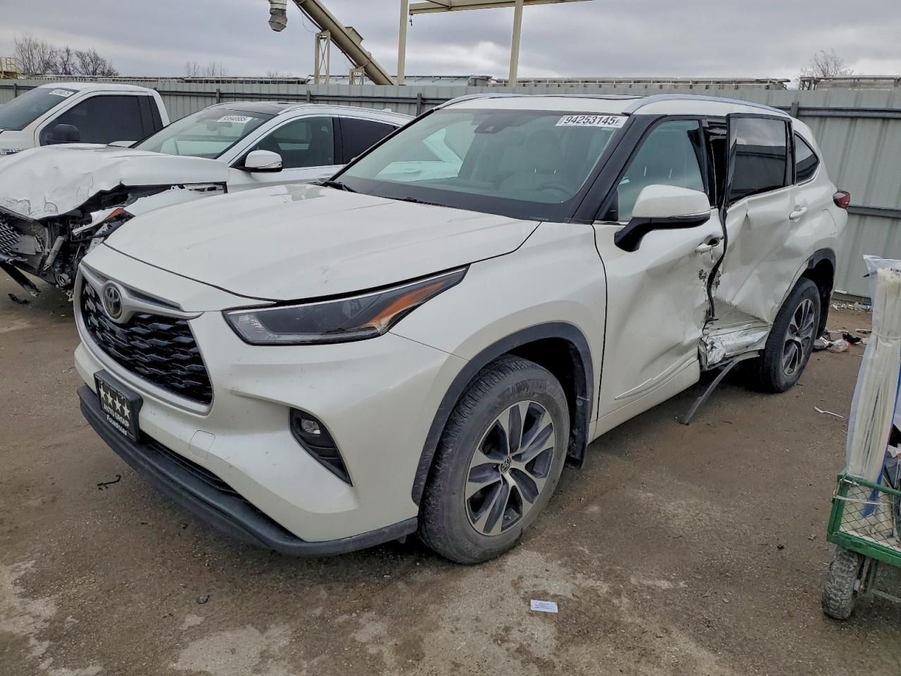2021 Toyota Highlander xle