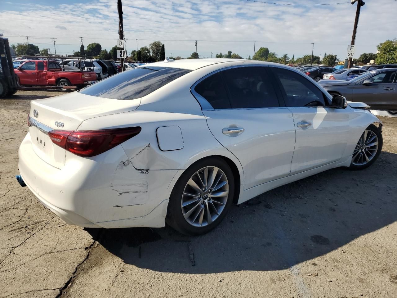 2024 Infiniti Q50 Luxe