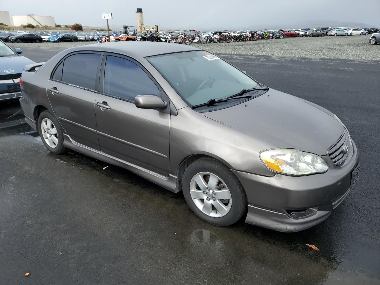 2004 Toyota Corolla ce