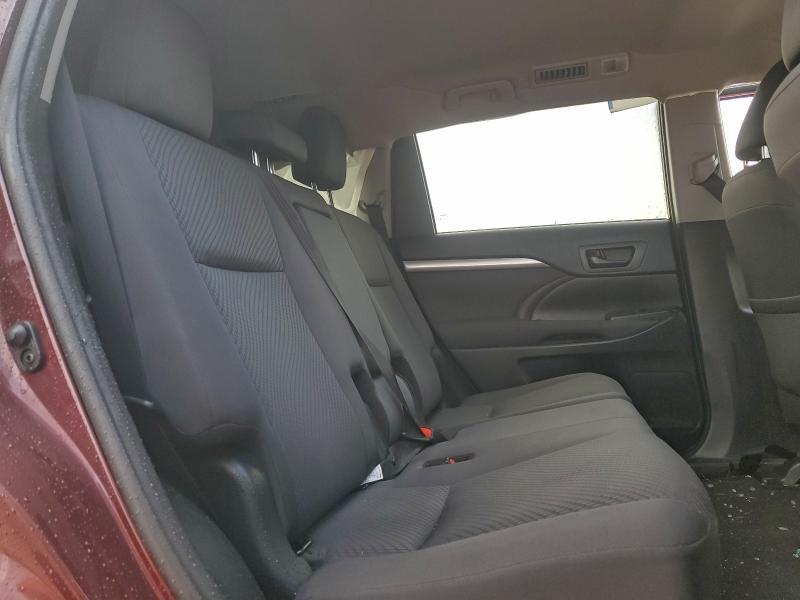 2019 Toyota Highlander le