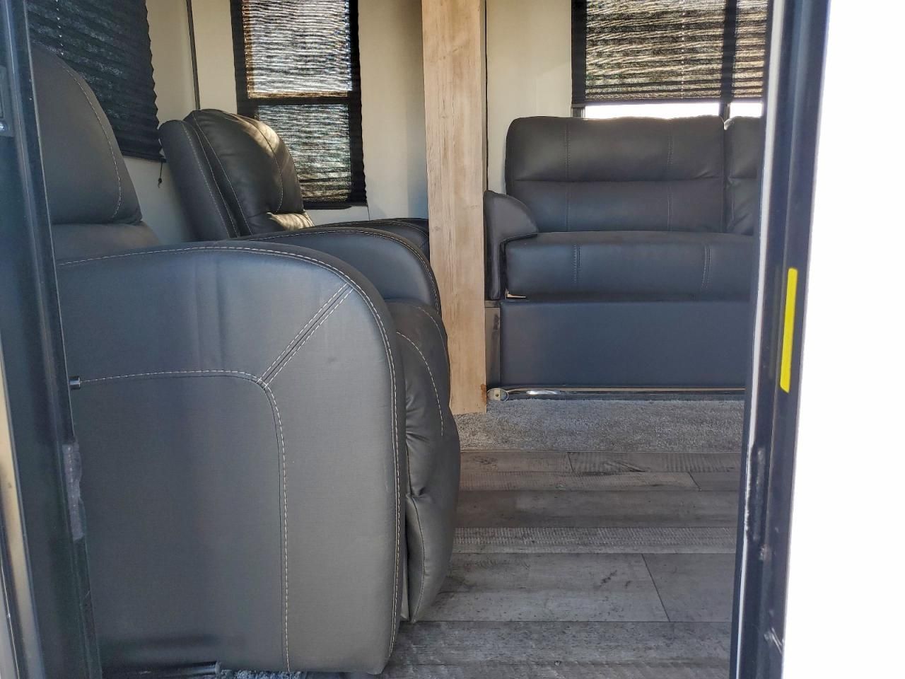 2022 Keystone 2023 Keystone RV Springdale-Trailer