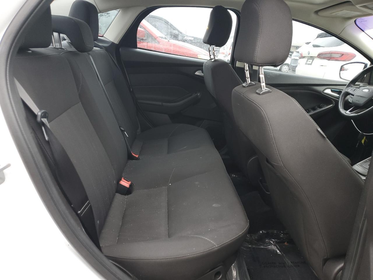 2017 Ford Focus sel