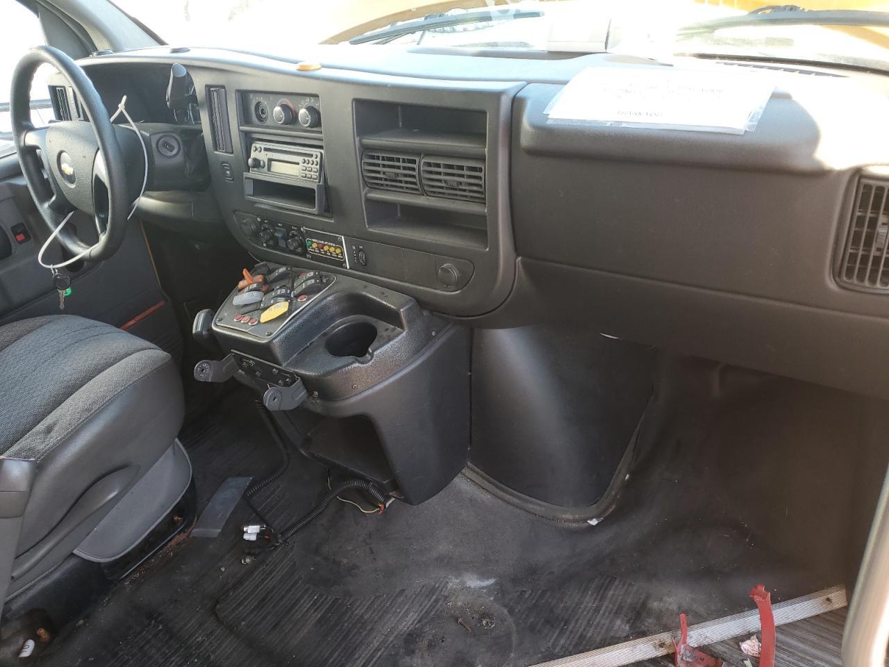 2014 Starcraft Prodigy G3500-School Bus