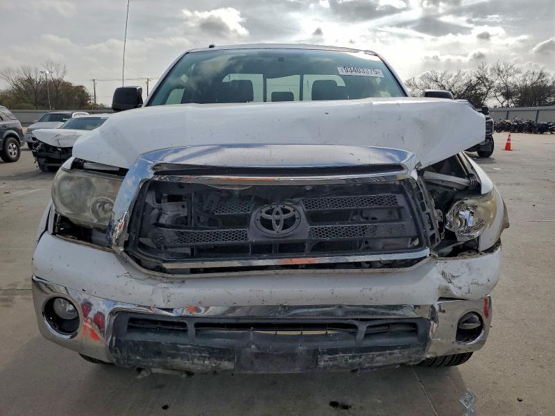 2012 Toyota Tundra Double cab SR5
