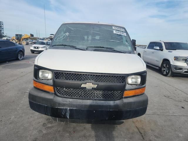 2013 Chevrolet Express G2500 Utility / Service van