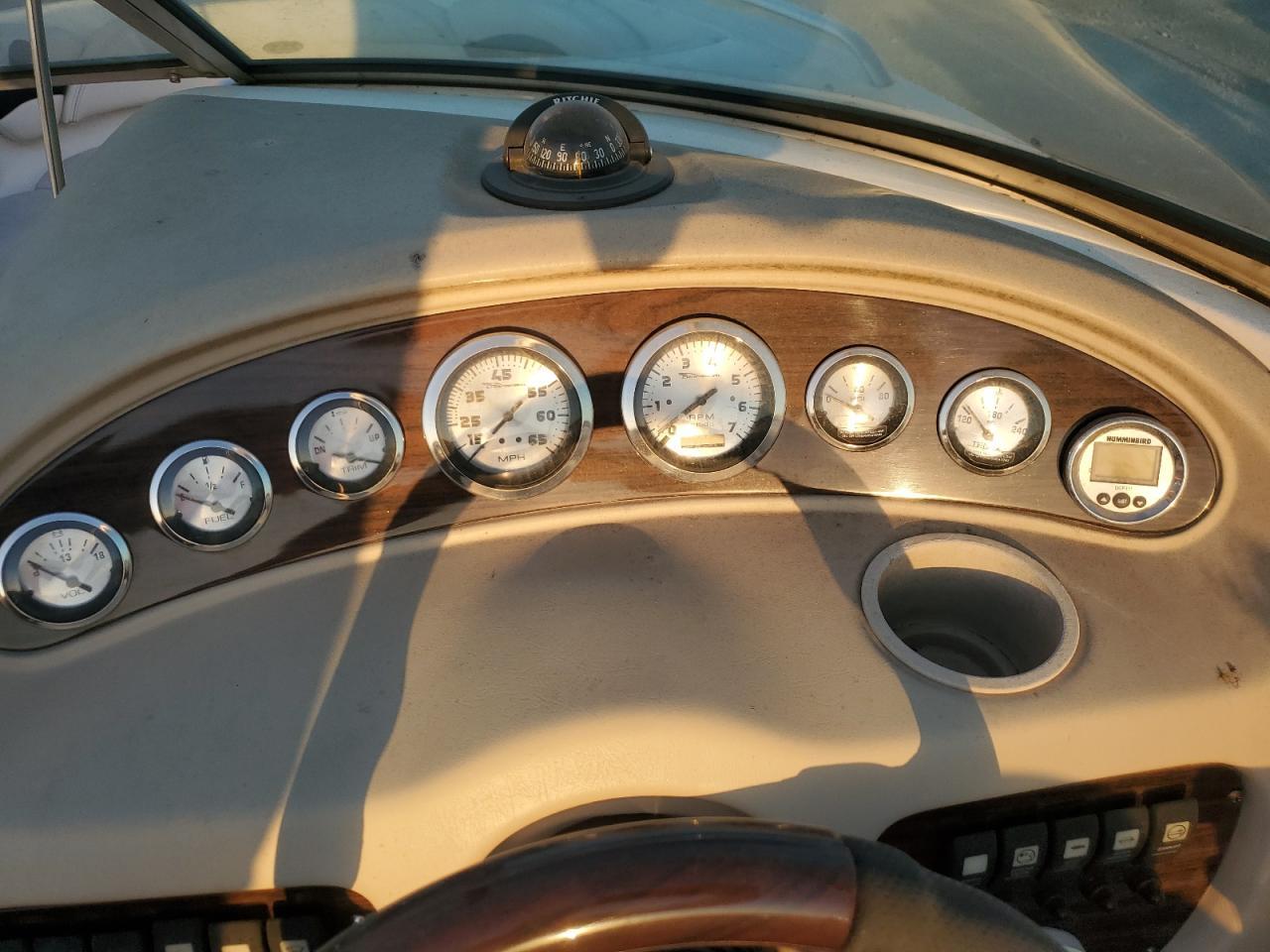 2001 Chaparral 230 SSI Boat