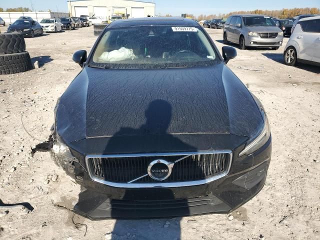 2020 Volvo S60 T5 Momentum