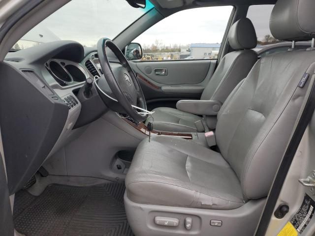 2004 Toyota Highlander