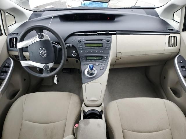 2010 Toyota Prius iii