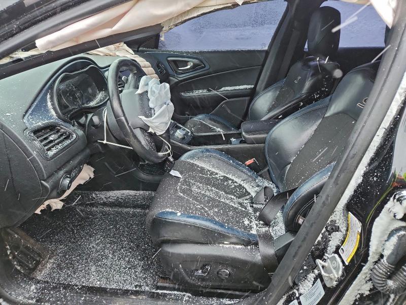 2015 Chrysler 200 s
