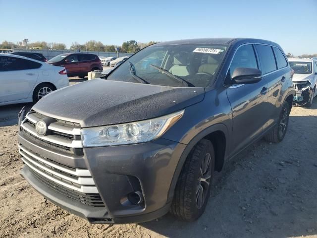 2017 Toyota Highlander le