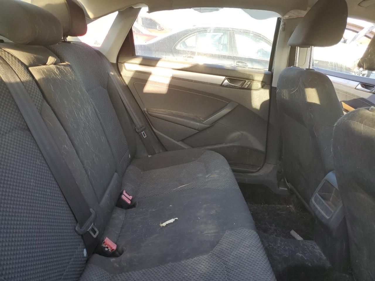 2014 Volkswagen Passat s