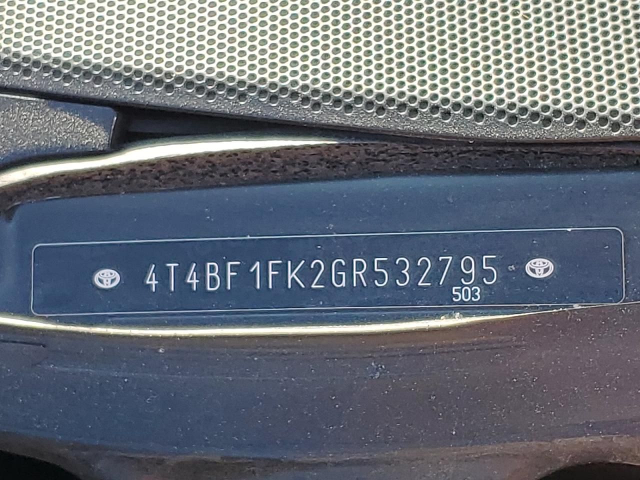 2016 Toyota Camry le