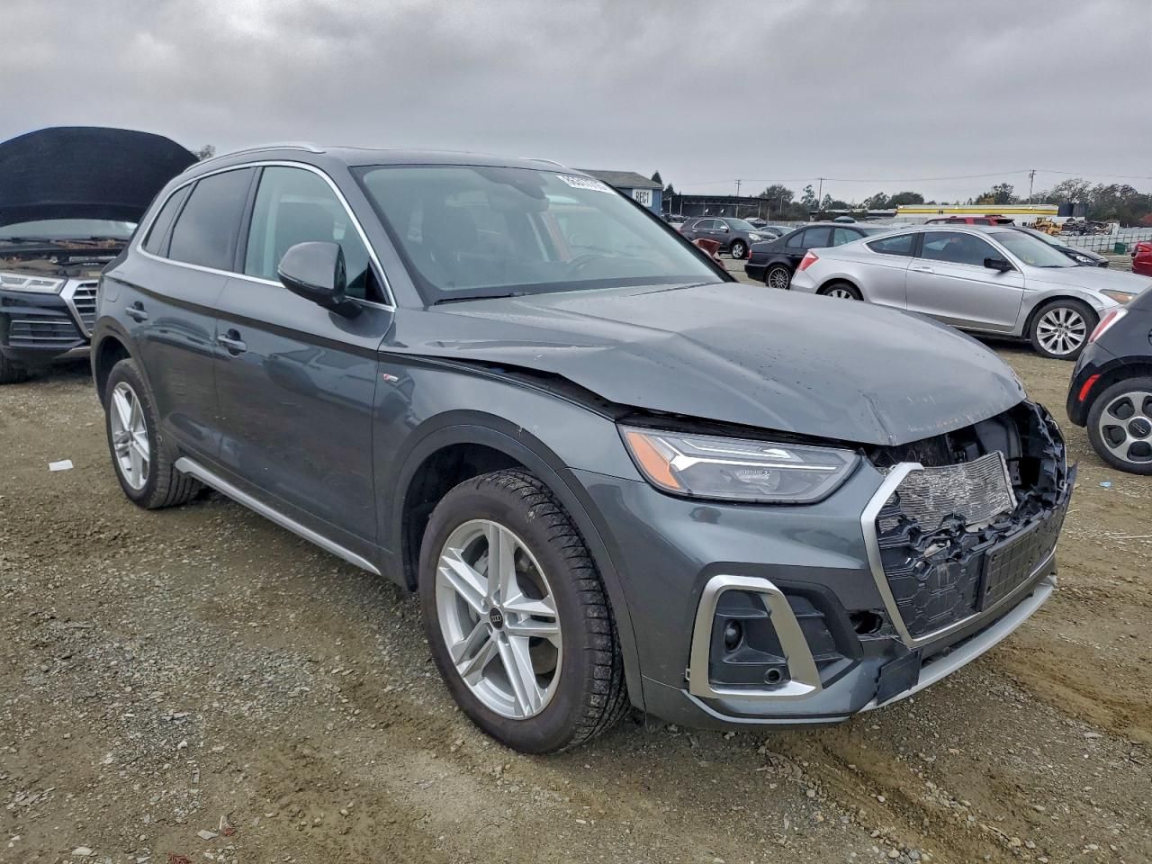 2024 Audi Q5 e Premium 55