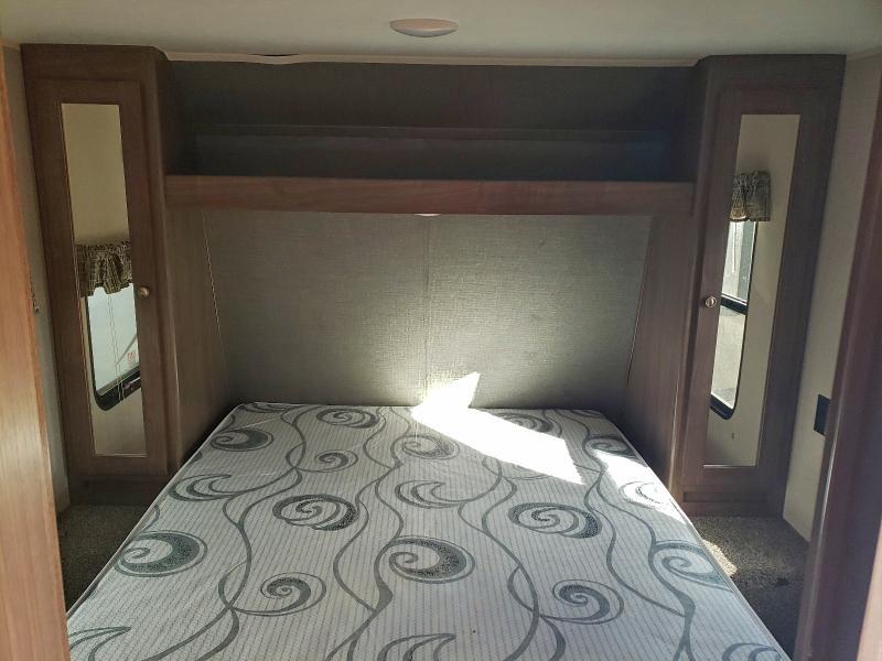 2018 Keystone Hideout Camper