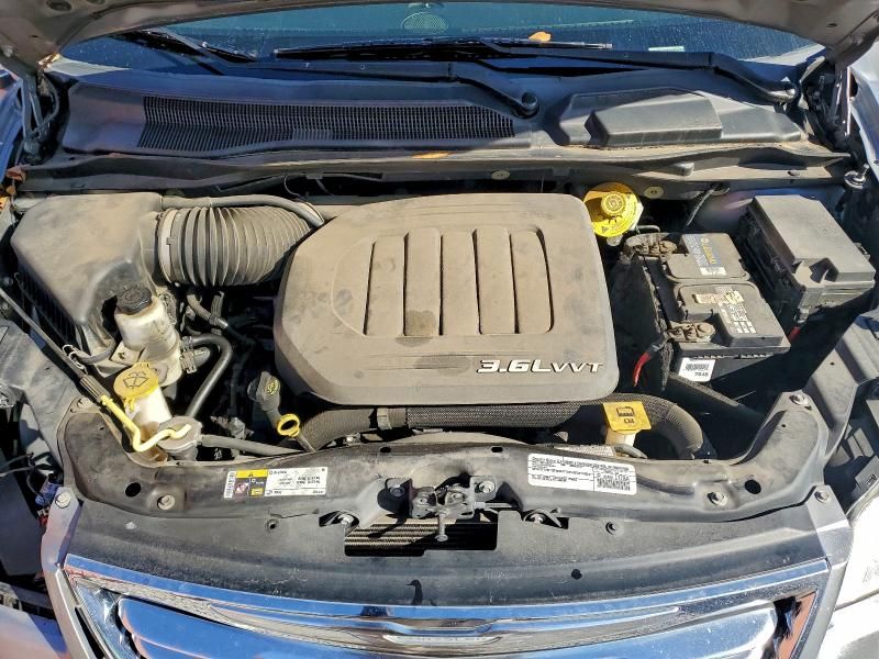 2015 Chrysler Town & Country Touring