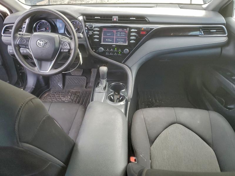 2020 Toyota Camry le