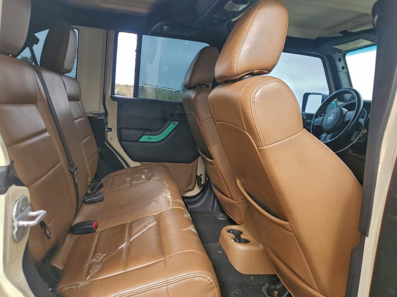 2011 Jeep Wrangler Unlimited Sahara