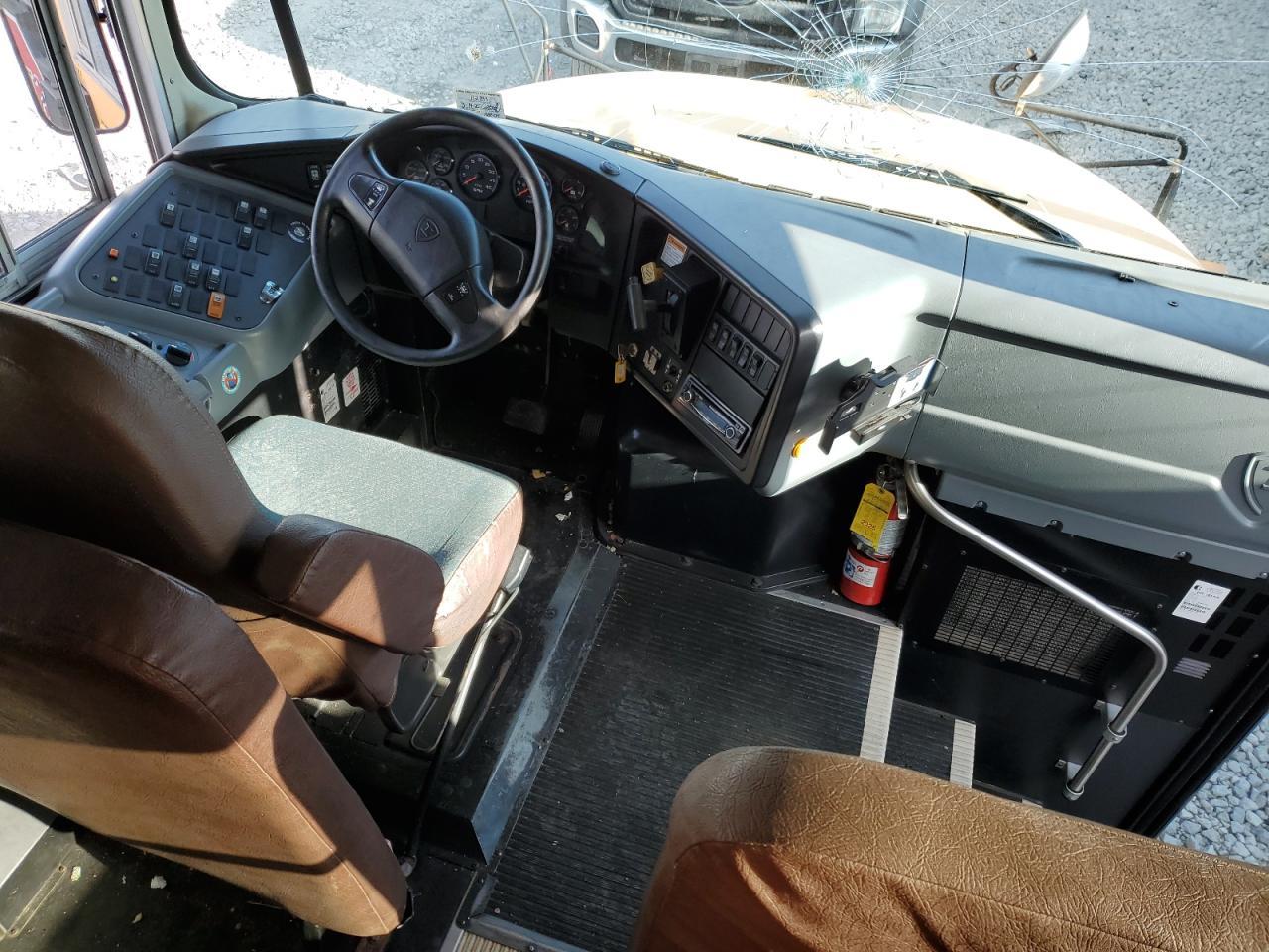 2010 Icrp 2010 IC Bus PB105 School Bus