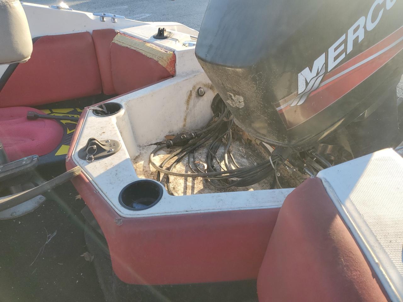 2002 Arriva Boat