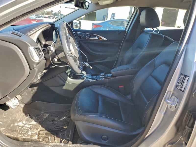 2018 Infiniti Qx30 Base