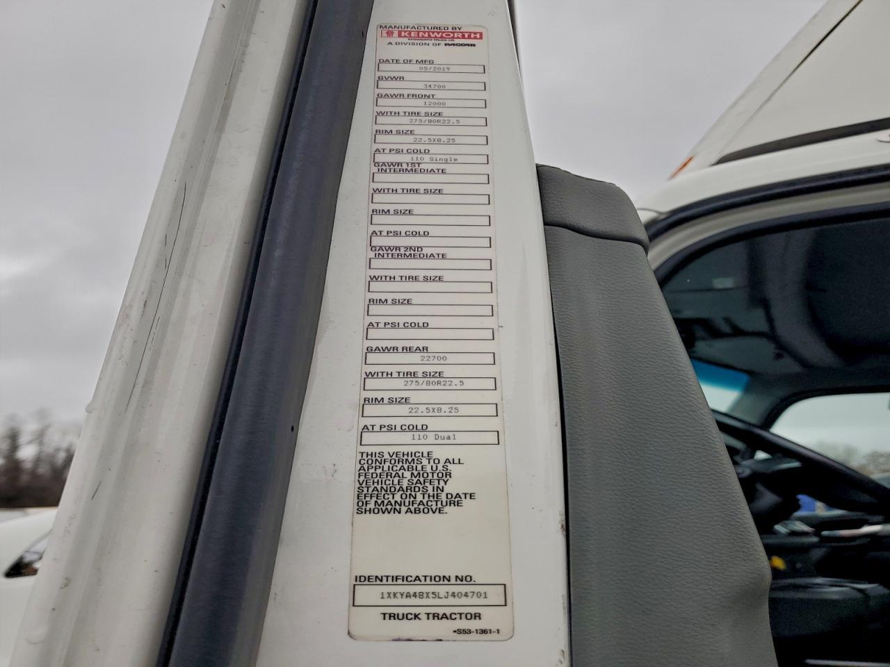 2020 Kenworth T680 Semi Truck