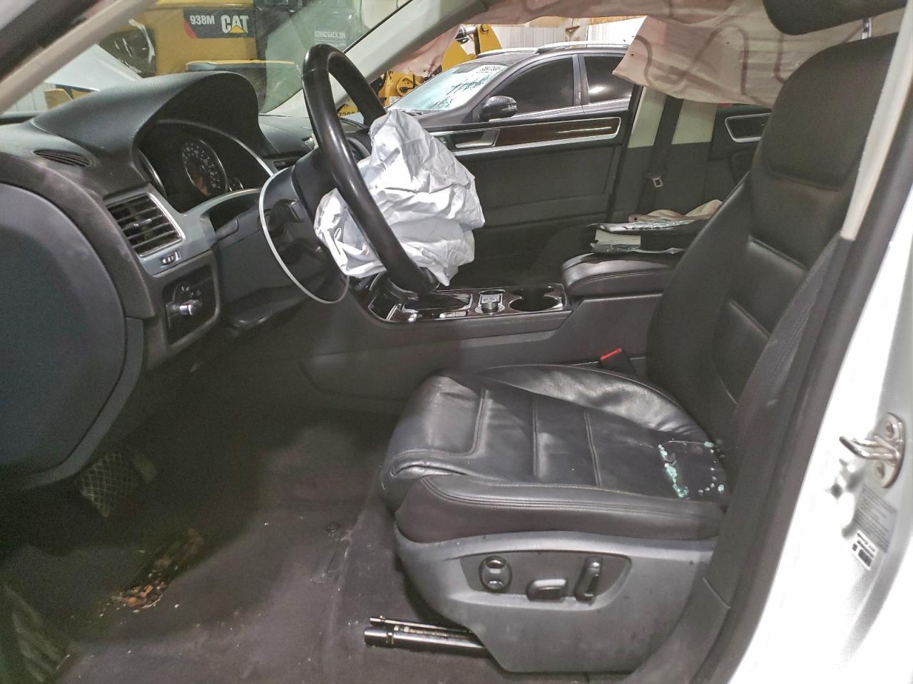 2015 Volkswagen Touareg V6