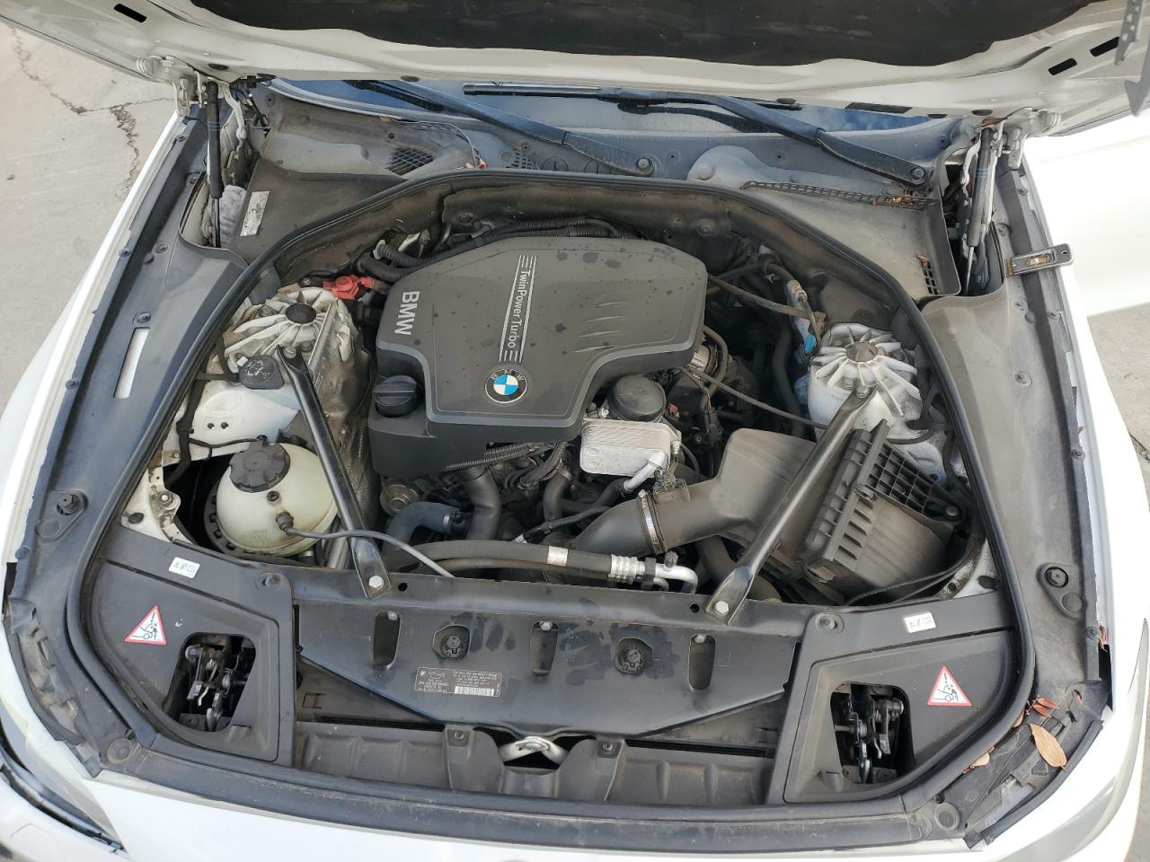2012 BMW 528 i