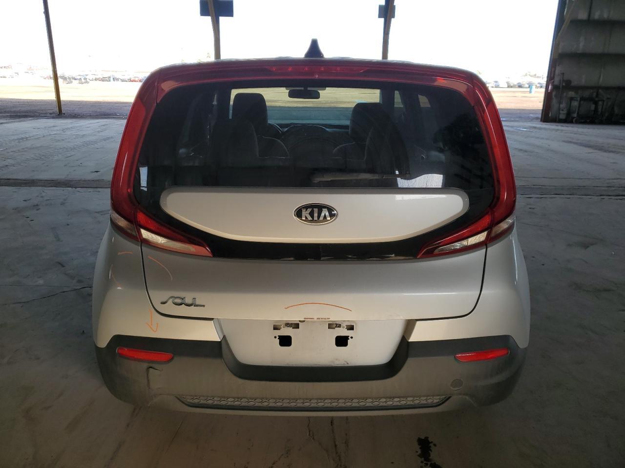 2021 KIA Soul lx