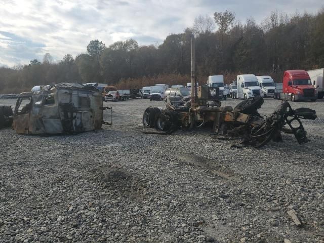 2019 Volvo VNL Semi Truck