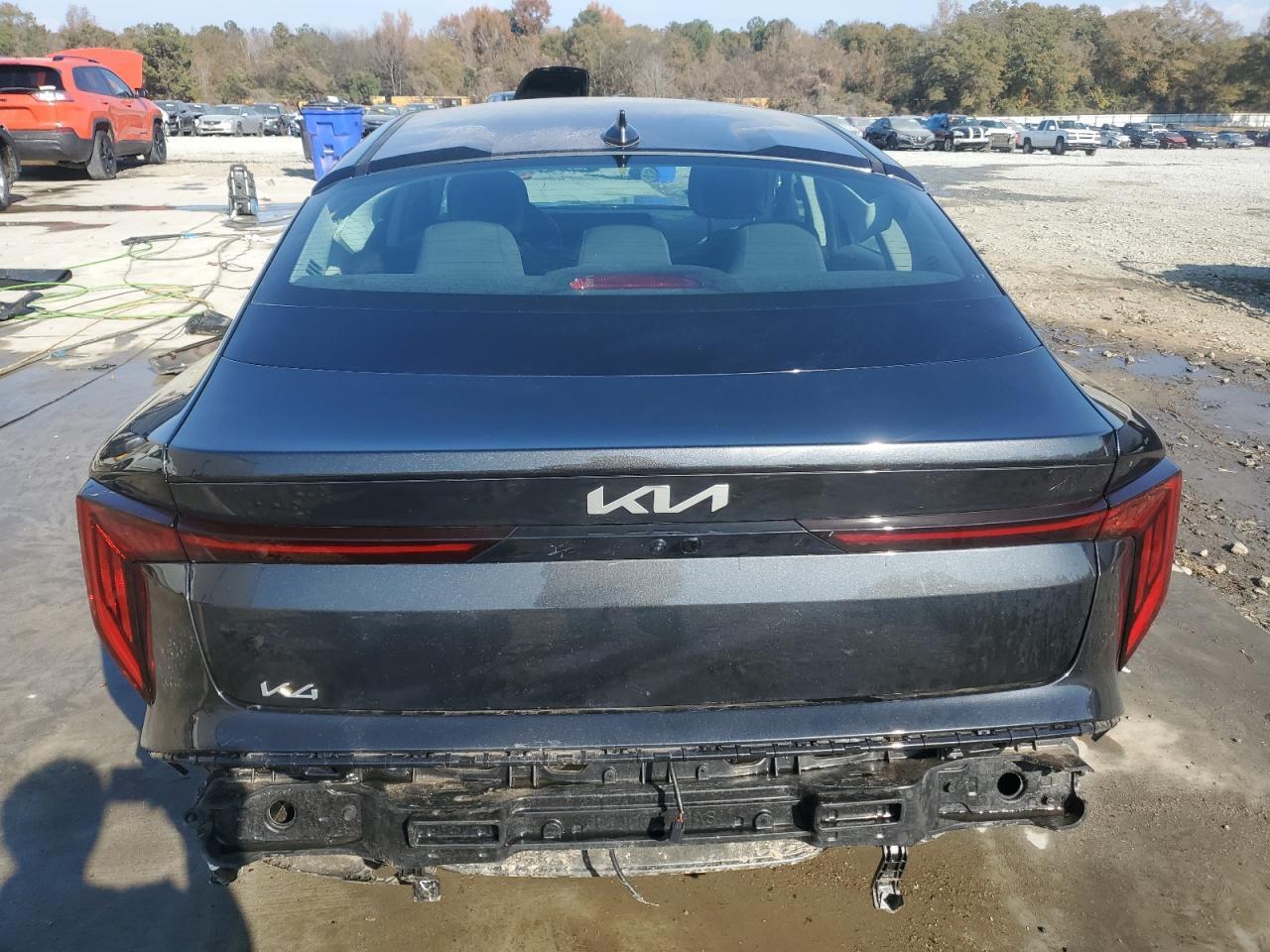2025 KIA K4 lx