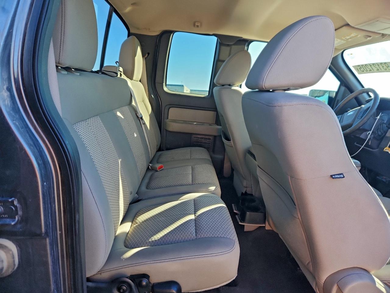 2010 Ford F150 Super cab
