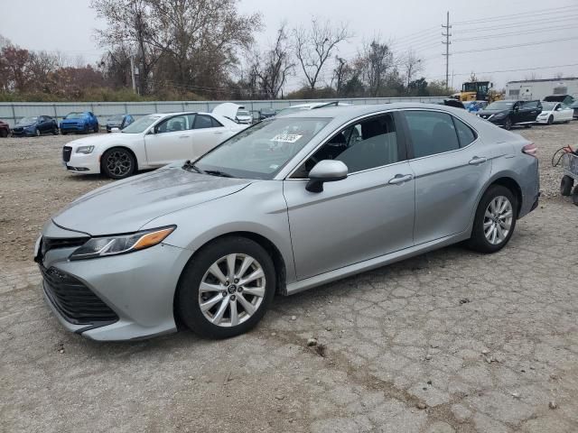 2020 Toyota Camry le