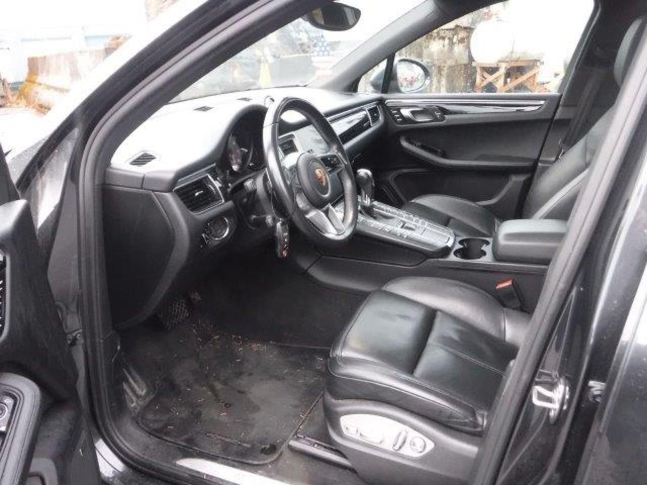 2018 Porsche Macan s