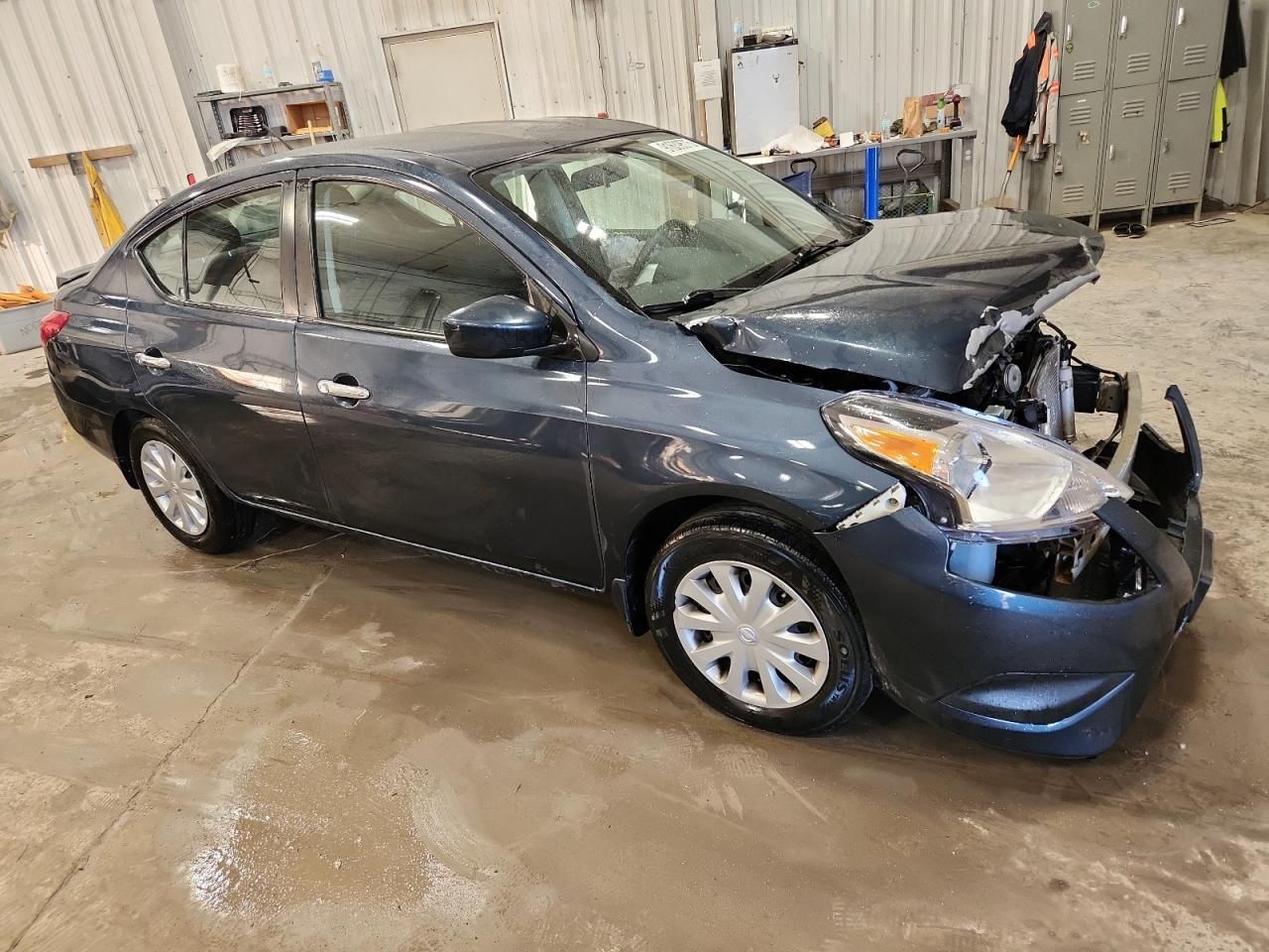 2016 Nissan Versa 1.6 sv