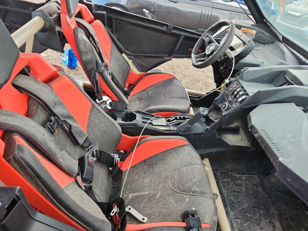 2023 Can-Am Maverick X-utility Vehicle