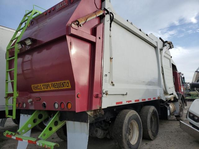 2010 Peterbilt Tractor 2010 Peterbilt 320 Refuse Truck